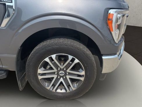 Certified 2021 Ford F150 Lariat w/ FX4 Off-Road Package AWD/4WD image 31