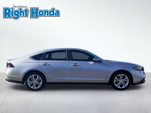 Certified 2023 Honda Accord LX image 9