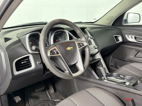 Used 2016 Chevrolet Equinox LT FWD image 3
