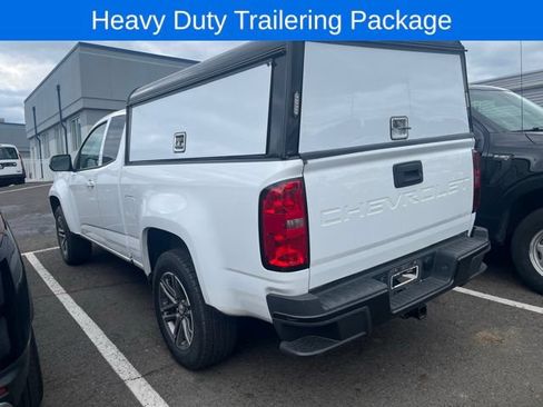 Used 2022 Chevrolet Colorado LT w/ LT Convenience Package AWD/4WD image 3