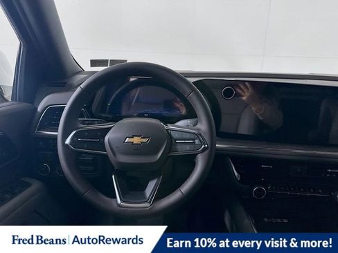 New 2026 Chevrolet Suburban LT w/ Comfort Package image 16