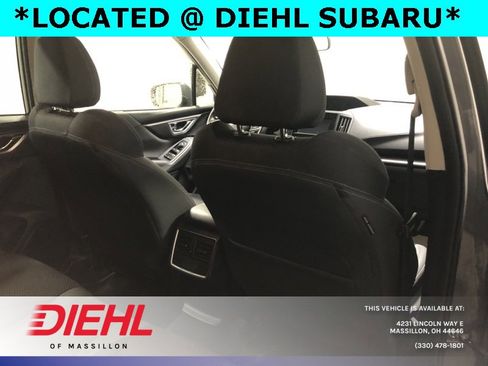 Used 2020 Subaru Forester Premium image 11