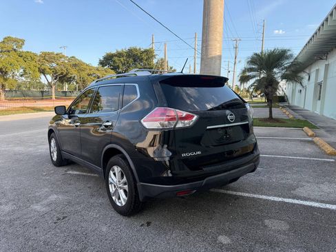 Used 2015 Nissan Rogue SV FWD image 5