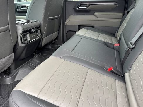 New 2026 Chevrolet Silverado 2500 ZR2 w/ LPO, Dark Essentials Package AWD/4WD image 12
