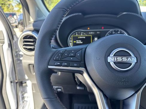 Used 2025 Nissan Versa SR w/ Trunk Package FWD image 16