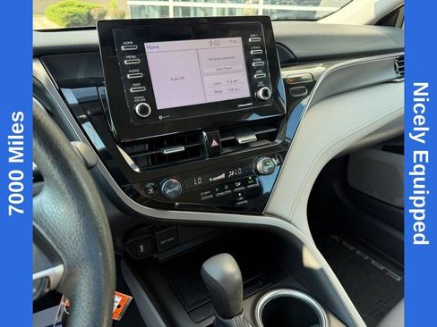 Used 2022 Toyota Camry LE FWD image 25