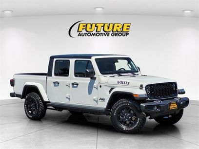 New 2025 Jeep Gladiator Willys