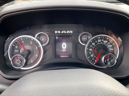 Used 2024 RAM 2500 Big Horn image 20