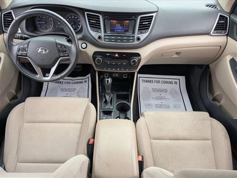 Used 2016 Hyundai Tucson Sport FWD image 16
