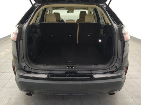 Used 2020 Ford Edge SE w/ Cargo Accessory Package AWD/4WD image 29