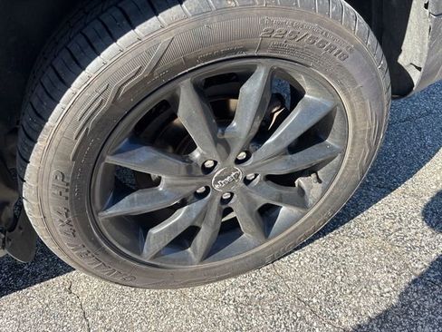 Used 2016 Jeep Cherokee Limited w/ Luxury Group image 10