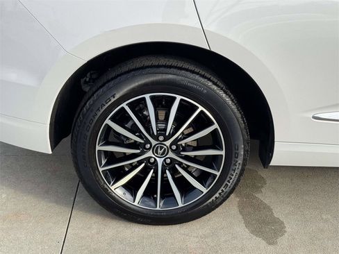 Used 2025 Acura RDX SH-AWD w/ Advance Package image 8