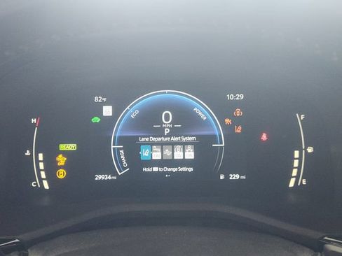 Used 2025 Toyota Camry SE FWD image 12