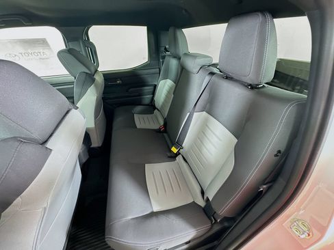 Certified 2025 Toyota Tacoma TRD Sport AWD/4WD image 22