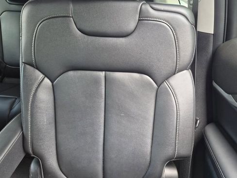 Used 2022 Jeep Grand Cherokee L Limited image 7