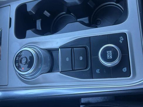 Used 2021 Ford Explorer Limited w/ Equipment Group 301A image 47