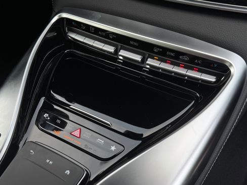Used 2024 Mercedes-Benz AMG GT 43 image 33