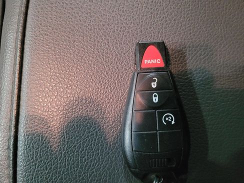 Used 2018 RAM 1500 Express w/ Express Value Package image 32