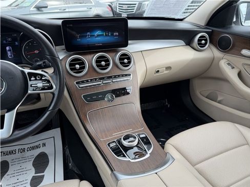 Used 2020 Mercedes-Benz C 300 Sedan image 41