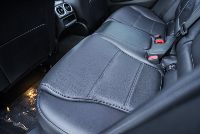 Certified 2025 Mercedes-Benz C 300 4MATIC Sedan image 31