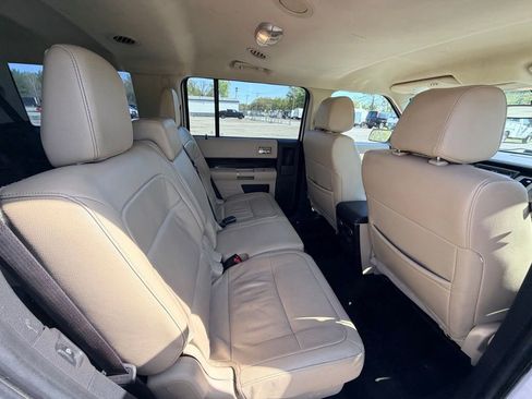Used 2019 Ford Flex SEL w/ Equipment Group 202A FWD image 14