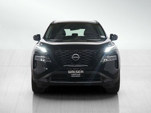 Used 2023 Nissan Rogue SV w/ SV Premium Package image 8