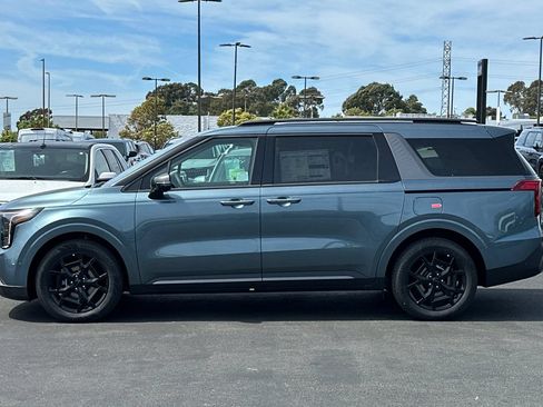 New 2026 Kia Carnival SX w/ SX Dark Edition Package FWD image 7
