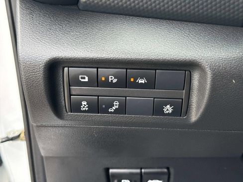 Certified 2023 Nissan Kicks S image 32