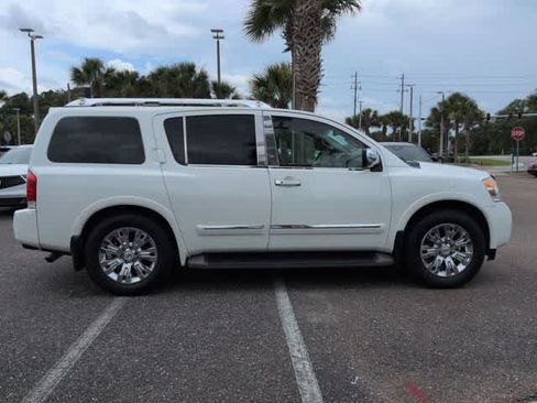 Used 2015 Nissan Armada Platinum w/ 2nd Row Captain Seat Package RWD image 9
