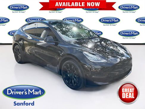Used 2022 Tesla Model Y Long Range image 1