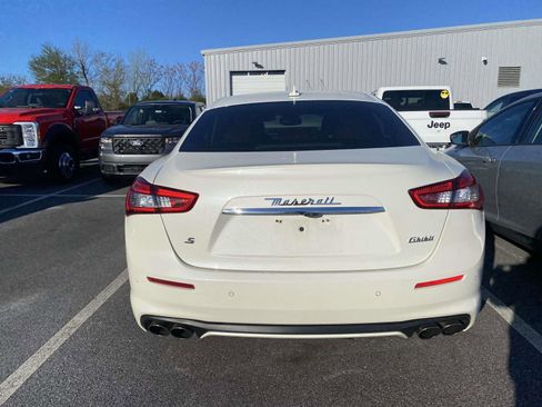 Used 2019 Maserati Ghibli S GranLusso image 6
