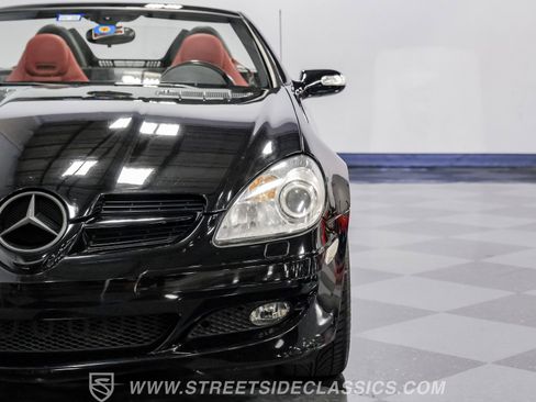 Used 2005 Mercedes-Benz SLK 350 image 19