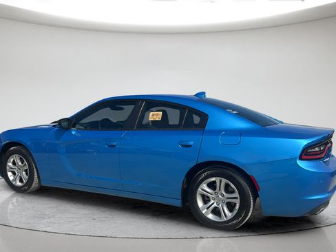 Used 2023 Dodge Charger SXT w/ Cold Weather Package RWD image 9