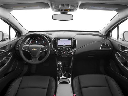 Used 2017 Chevrolet Cruze Premier FWD image 11