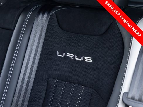 Used 2024 Lamborghini Urus Performante image 49