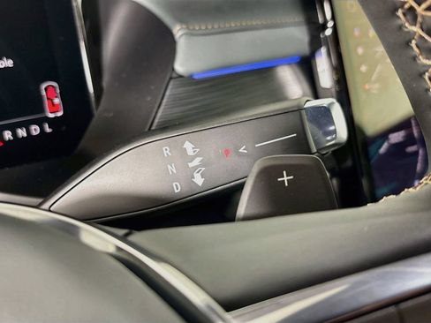 New 2026 GMC Acadia AT4 AWD/4WD image 17