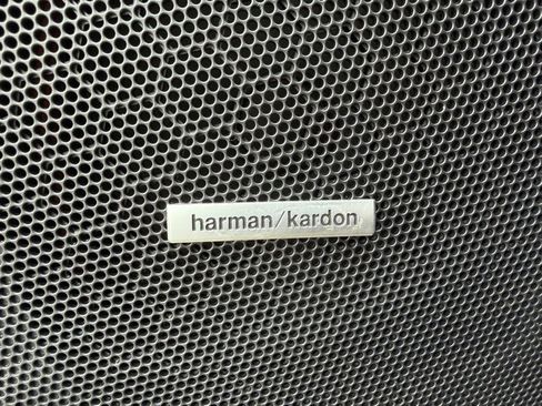 Used 2019 Subaru Forester Touring image 25