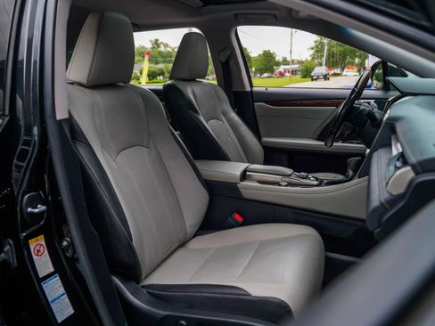 Used 2018 Lexus RX 450hL Premium w/ Premium Package AWD/4WD image 27