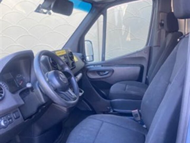 Used 2019 Mercedes-Benz Sprinter 170 image 5