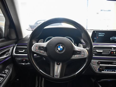 Used 2018 BMW M760i xDrive AWD/4WD image 26
