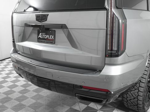 Used 2026 Cadillac Escalade Sport image 40