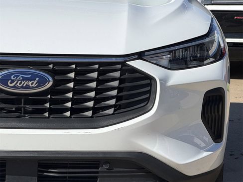 Used 2025 Ford Escape Active image 9