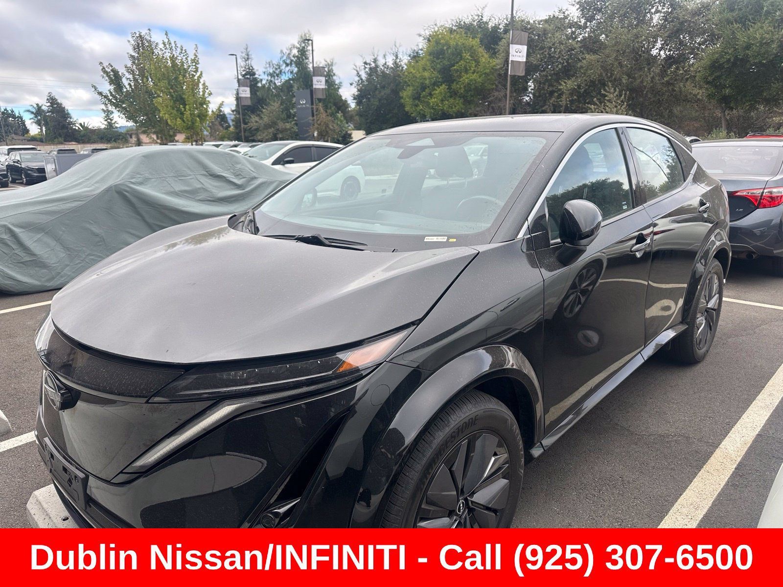 Used 2023 Nissan Ariya FWD image 2