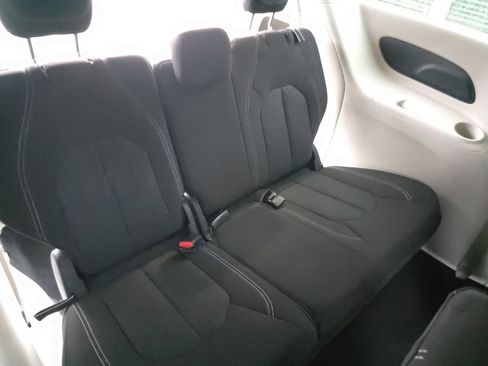 Used 2024 Chrysler Voyager LX FWD image 16