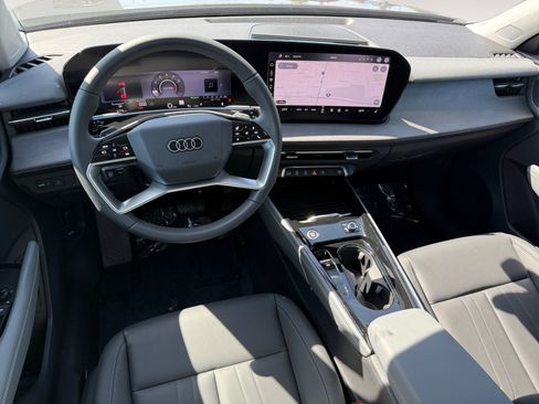 New 2026 Audi Q3 quattro 2.0T AWD/4WD image 15