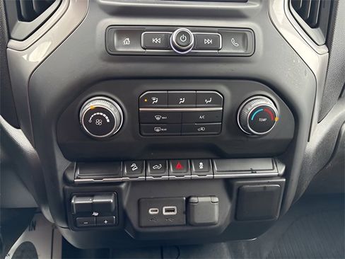 Used 2021 Chevrolet Silverado 1500 Custom Trail Boss w/ Midnight Edition image 15