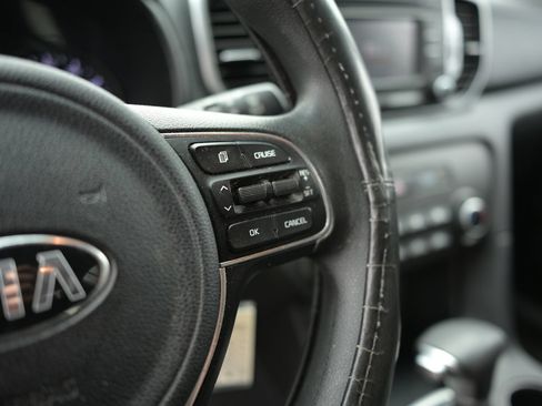 Used 2018 Kia Sportage LX AWD/4WD image 29