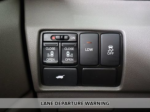 Used 2016 Honda Odyssey EX-L image 5