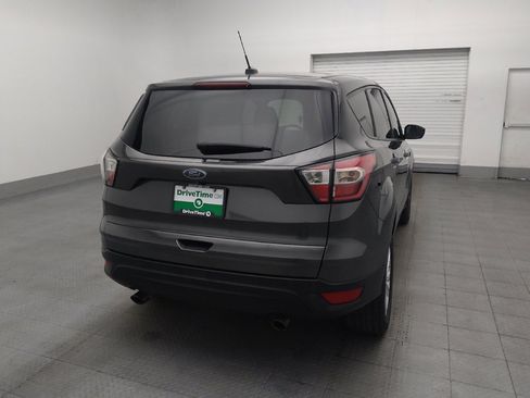 Used 2017 Ford Escape SE FWD image 7