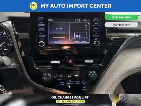 Used 2021 Toyota Camry SE image 21